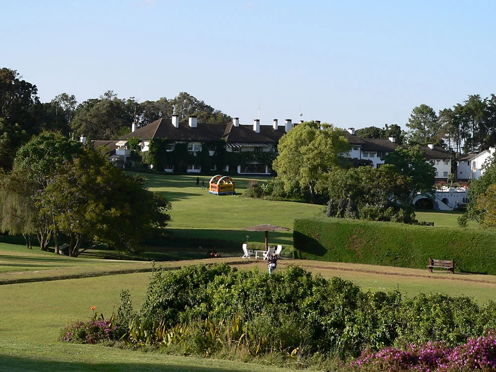 Lawn and exterior of Mount Kenya Safari Club (2005)
