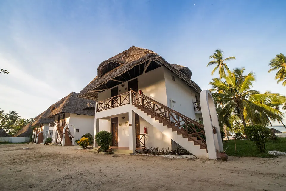 Antonio Beach Tree House Hotel & Spa photograph