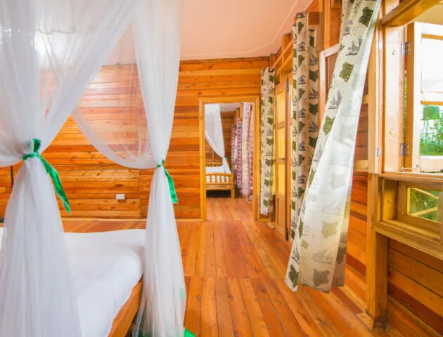 Interconnecting family cottage interior