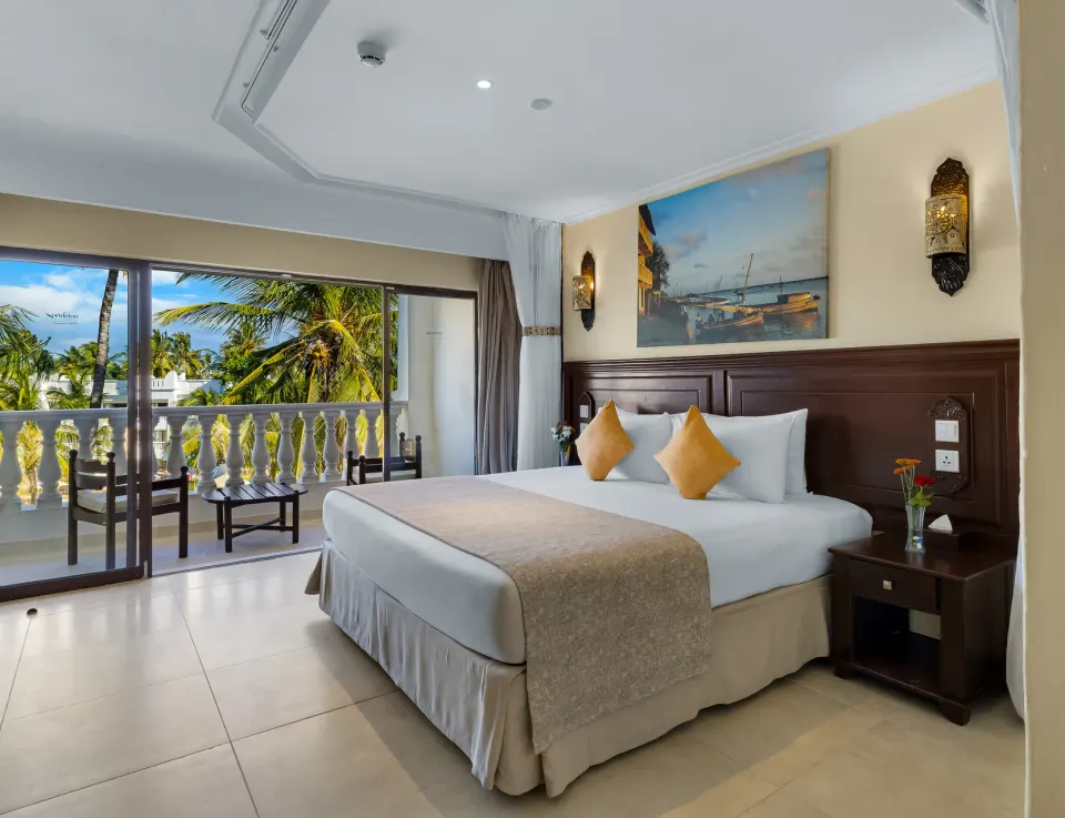 PrideInn Paradise room with terrace