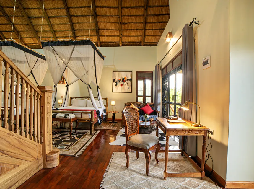 Buffalo Safari Lodge photograph