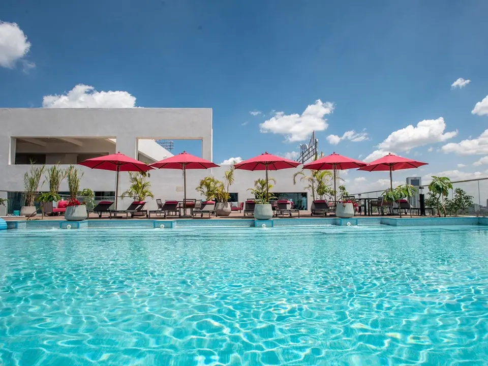 Rooftop pool and loungers