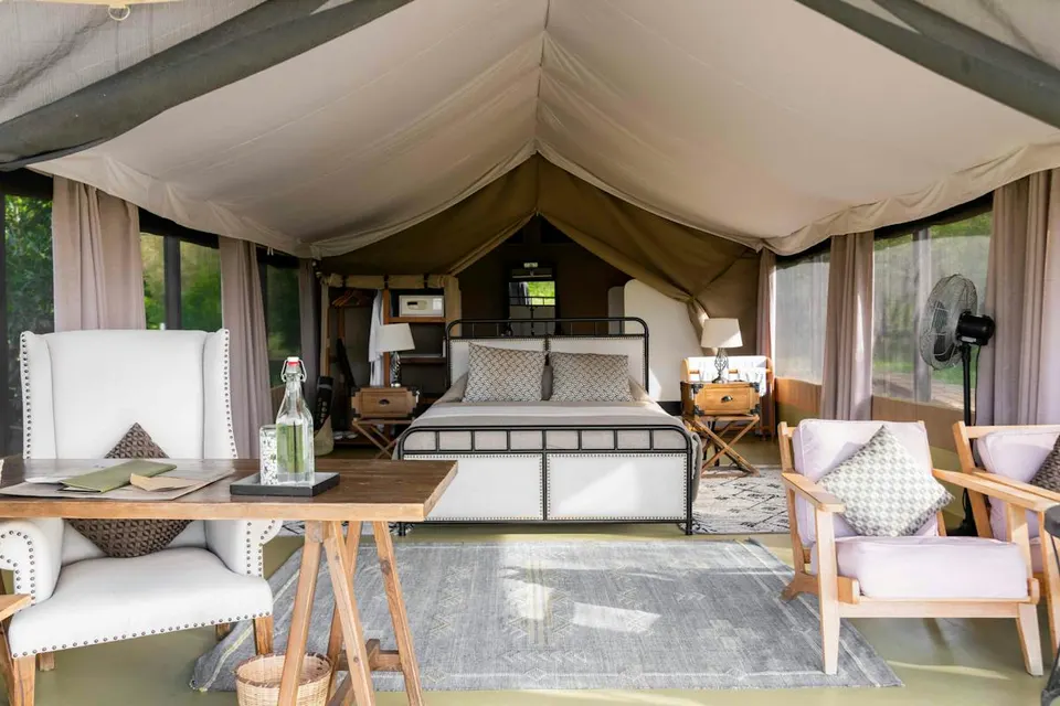 Entim Main double-bed tent interior