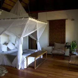 Papaya Lake Lodge photograph