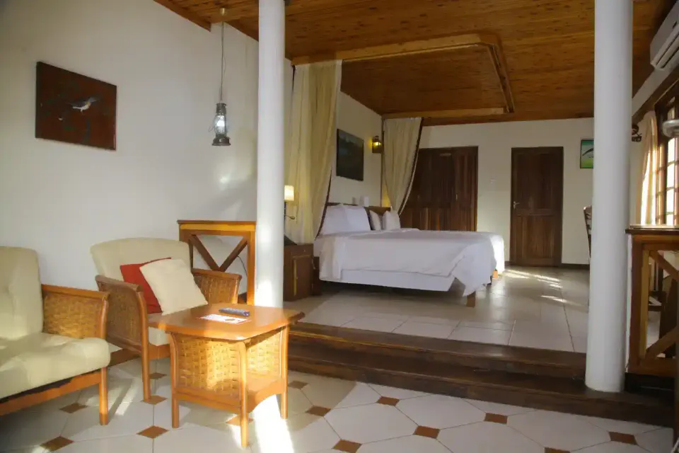 Bedroom associated with Nile View card