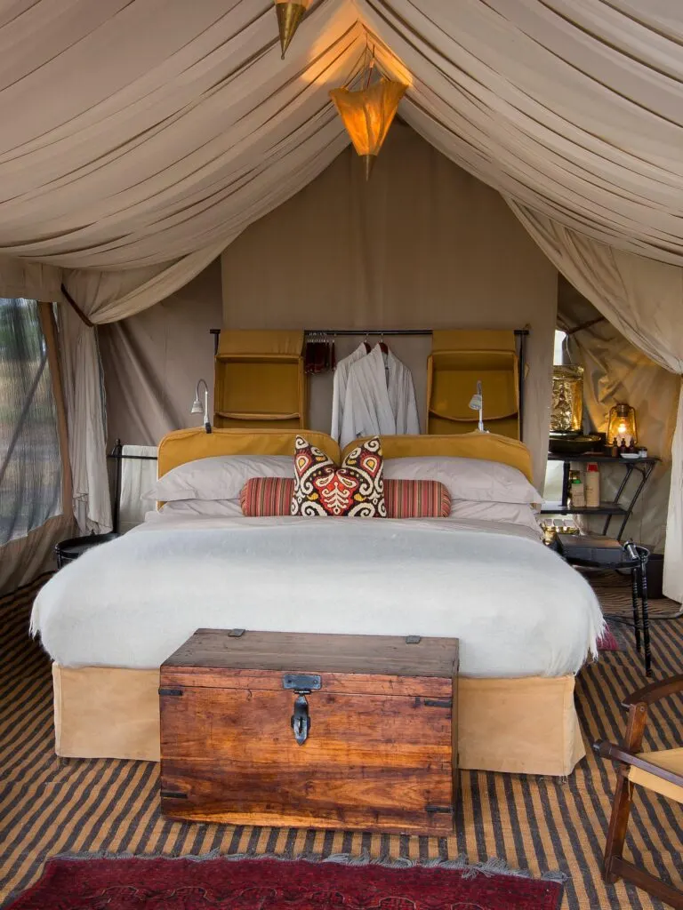 Serengeti Under Canvas family tent bedroom