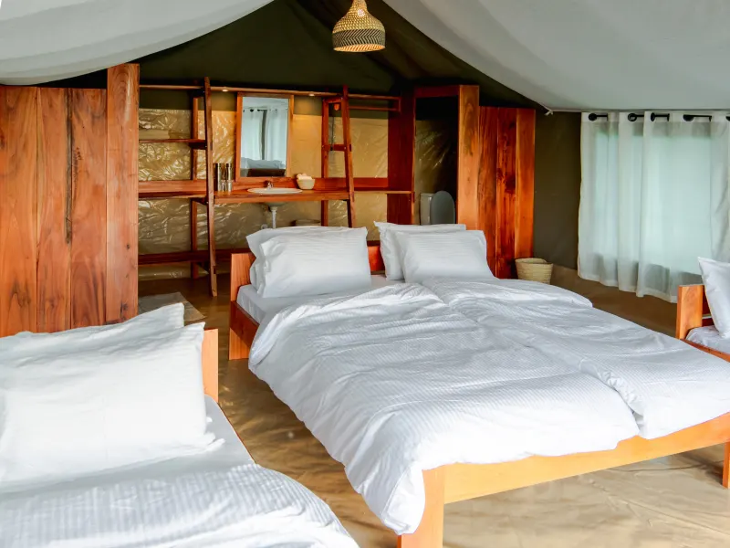 Kimbilio Lobo family-tent bedroom