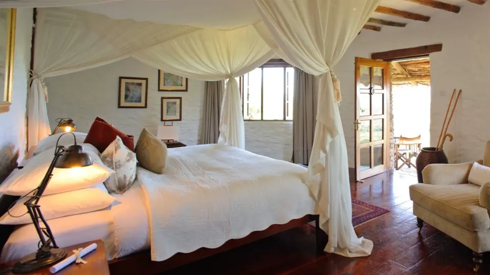 Twin cottage interior
