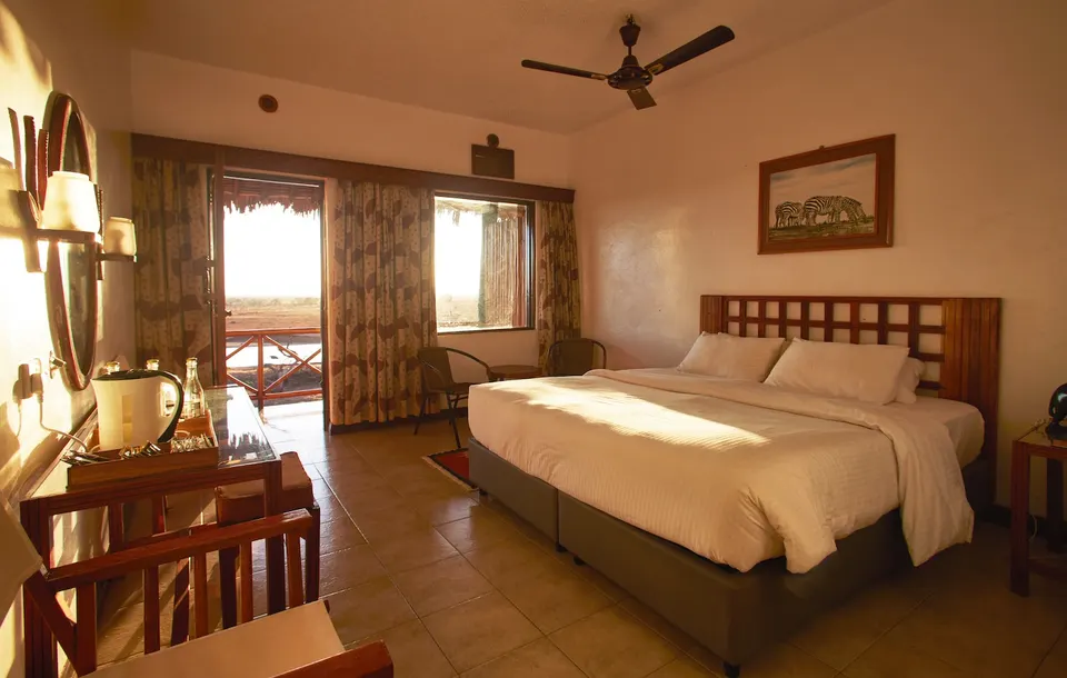 Ngutuni king bedroom