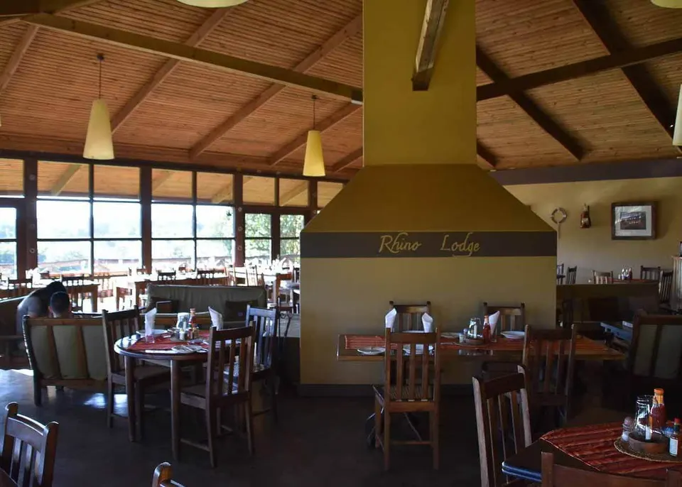 Rhino Lodge dining room