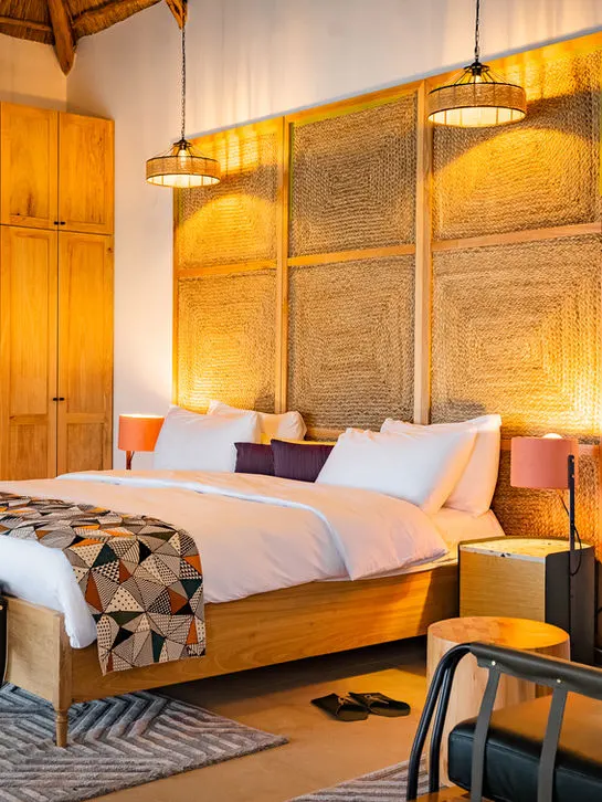 Lakeside accommodation bedroom