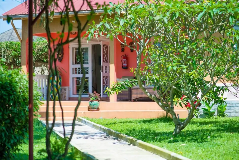 Airport Guesthouse Entebbe garden and building exterior