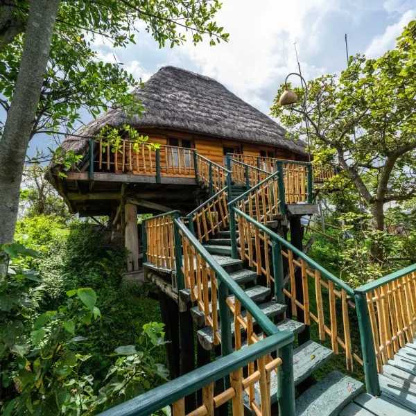 Kyaninga Lodge photograph