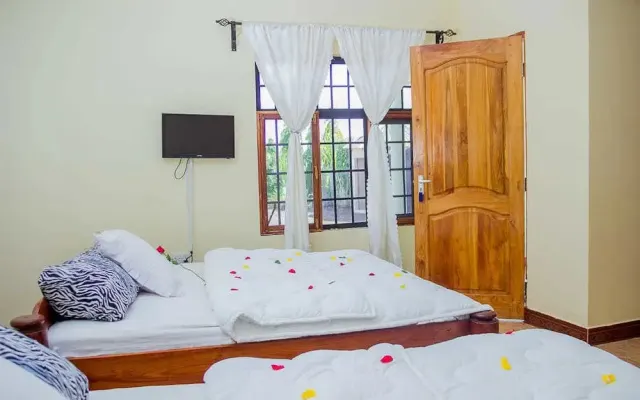 Furaha Lodge Arusha photograph