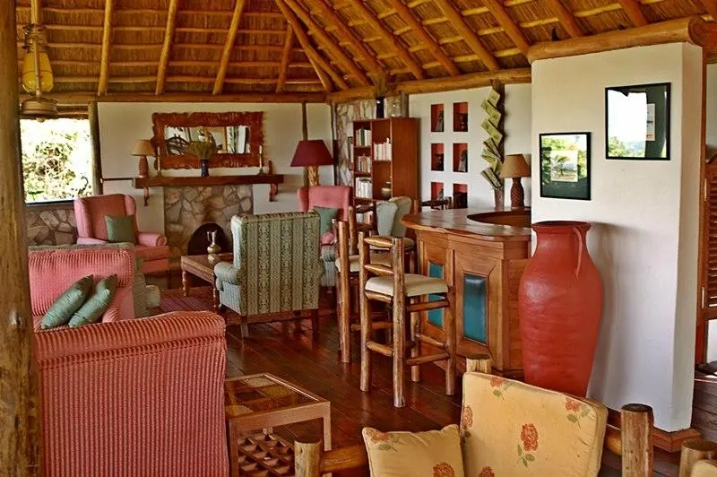 Shared lodge lounge and bar
