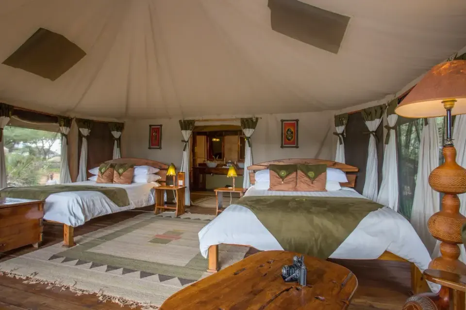 Twin-bedroom arrangement