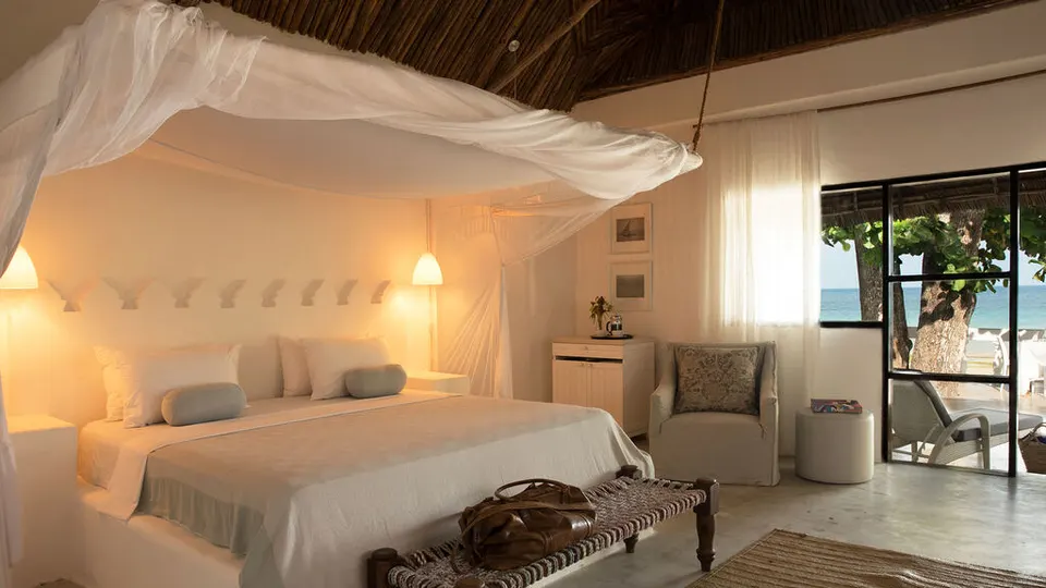 Chuini guest room opening towards water