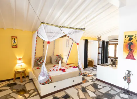 Paradise Beach Suite Room interior