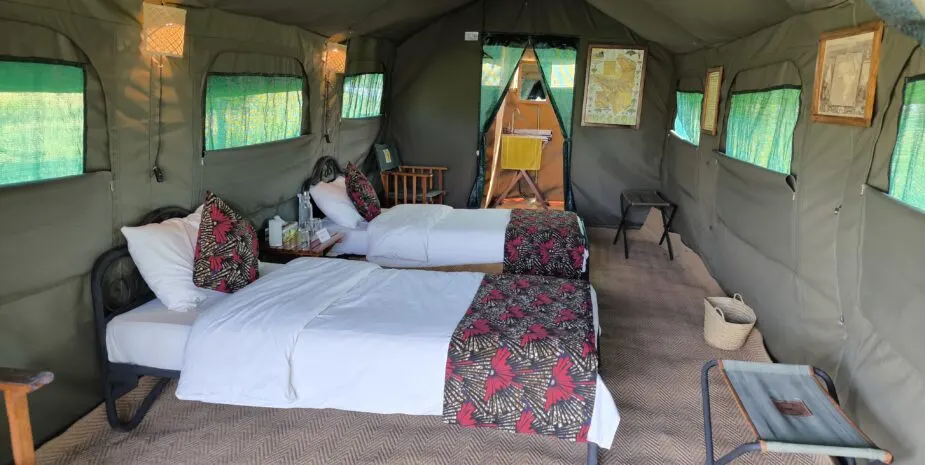 Kananga Classic Tent twin beds