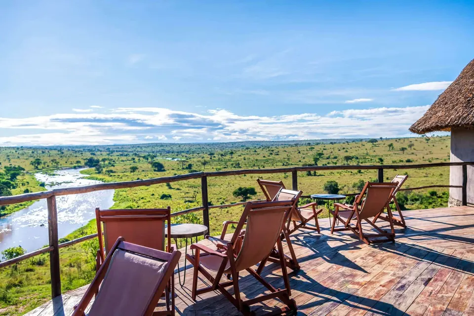 Mara River Post deck and river outlook