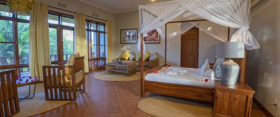 Ngorongoro Coffee Lodge bedroom and seating