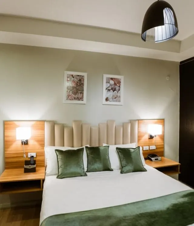 Deluxe Apartment bedroom