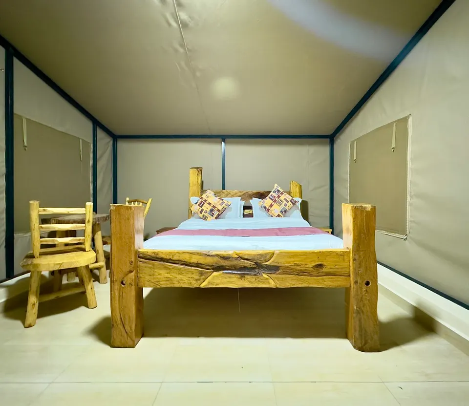 Olorien guest bedroom