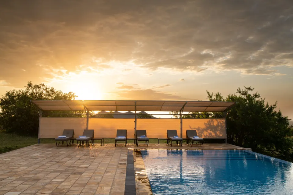 Mara Mara swimming pool