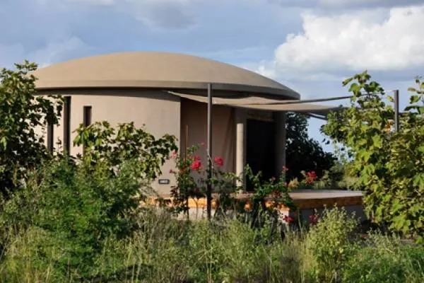 Ecoscience lodge room exterior