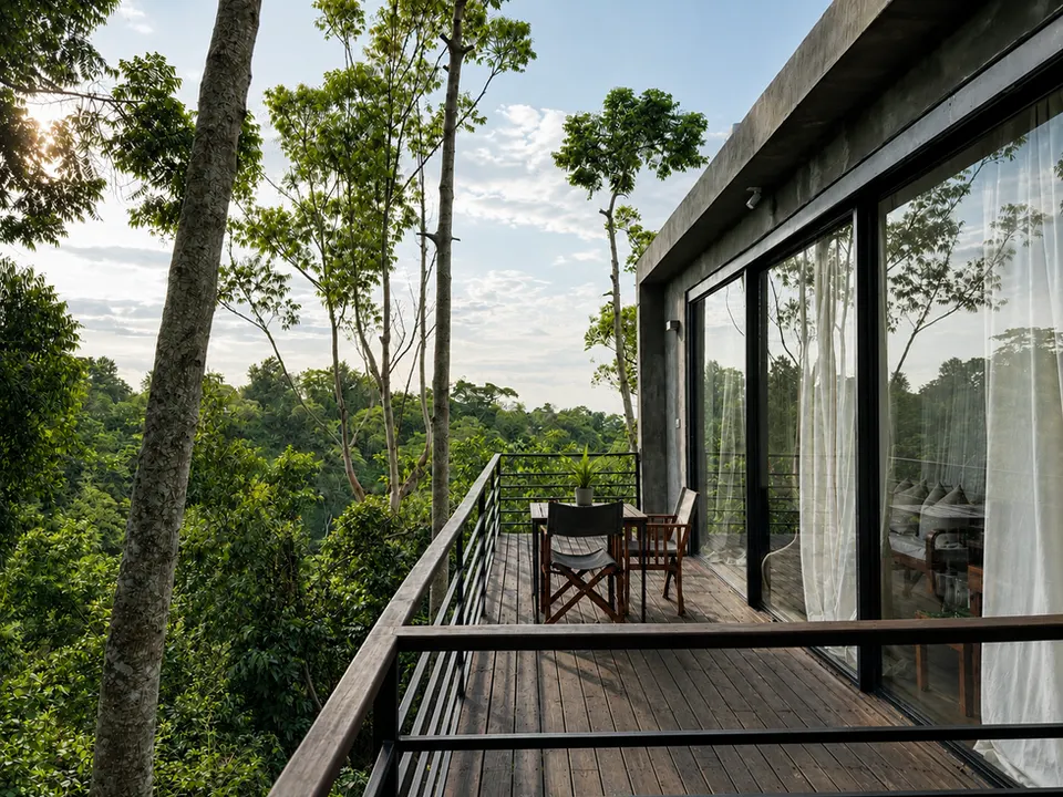 Kaliwa bungalow terrace overlooking greenery