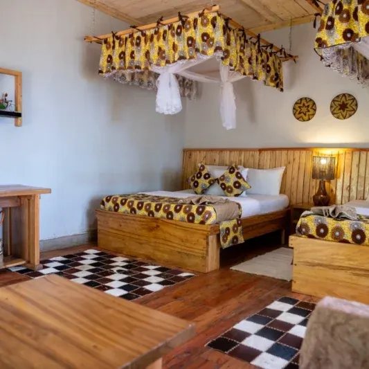 Cottage-category bedroom