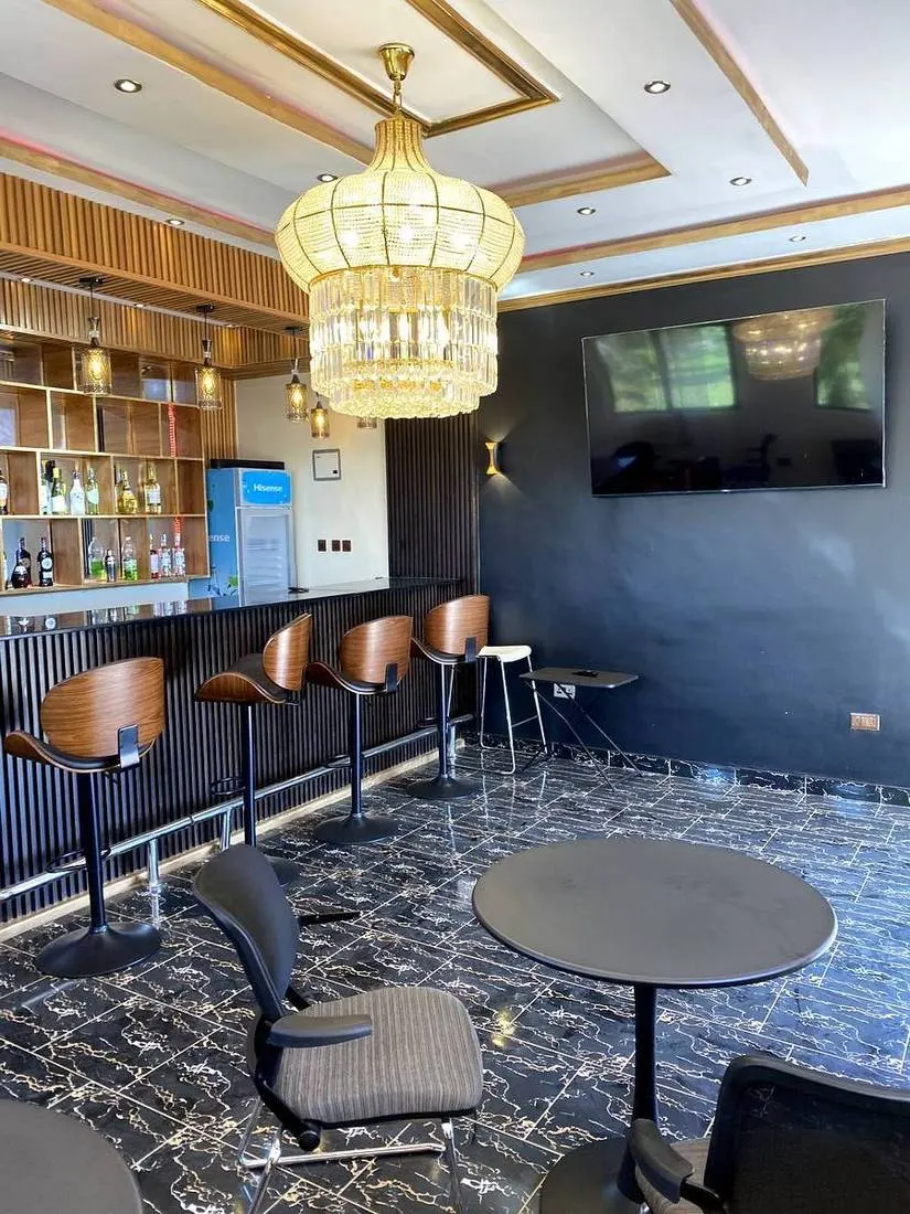 Mara Meguarra bar and lounge