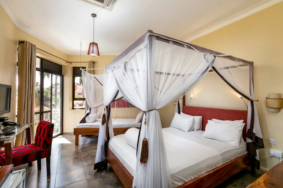 Lake View room