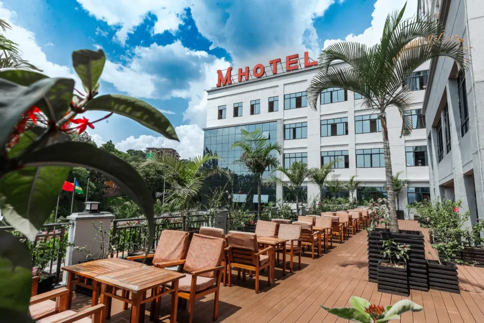 M Hotel exterior and outdoor seating