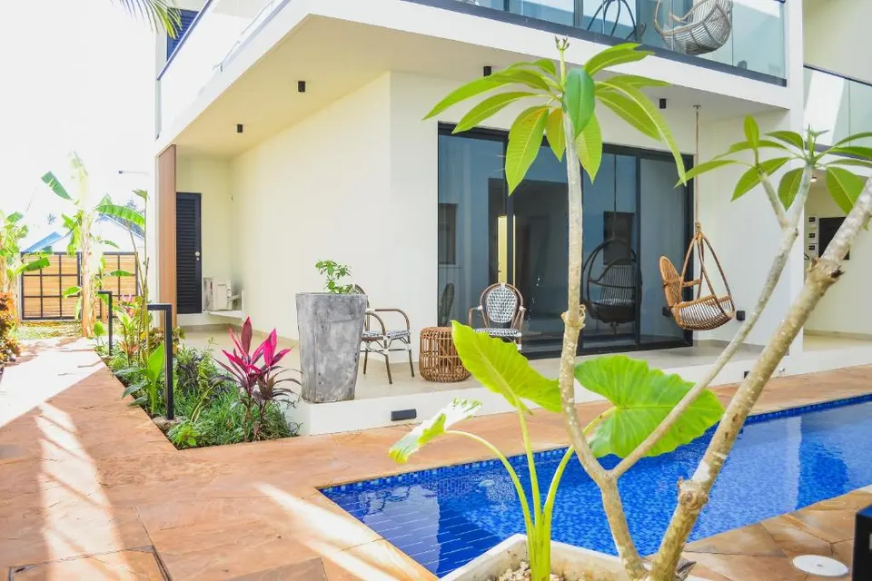 TOA pool-access terrace; specific room category not guaranteed by filename