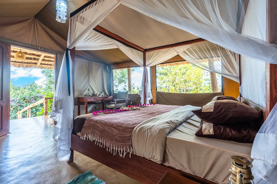 Karatu Tented Lodge bedroom