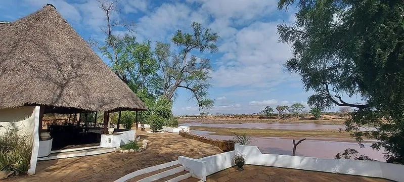 Galana Crocodile Camp riverside communal area
