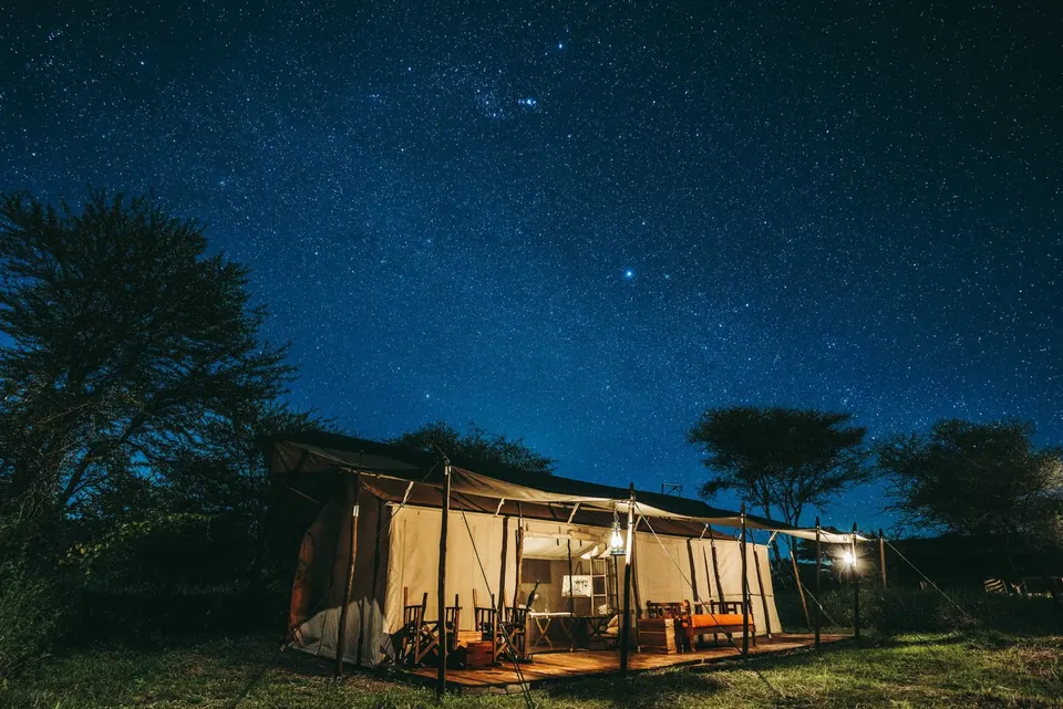 Ewanjan tent exterior at night