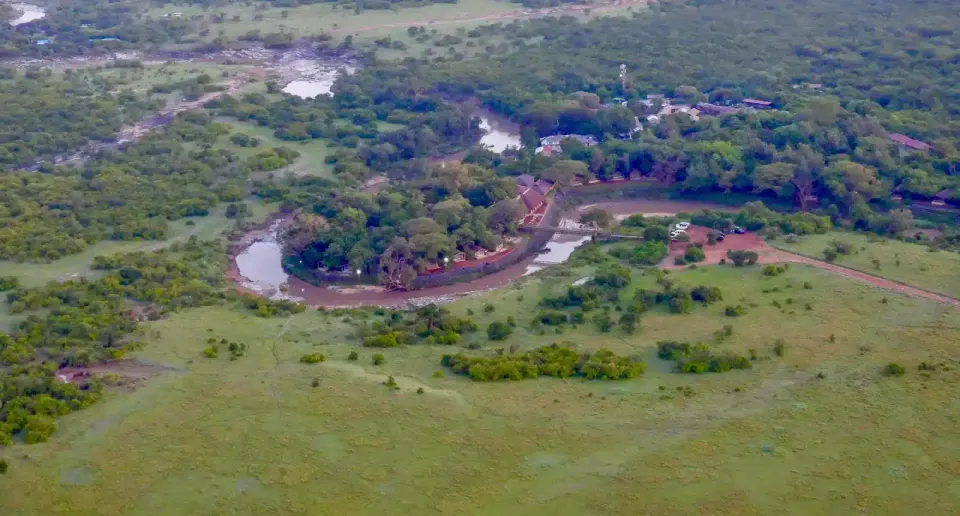 Fig Tree Camp aerial river bend and accommodation