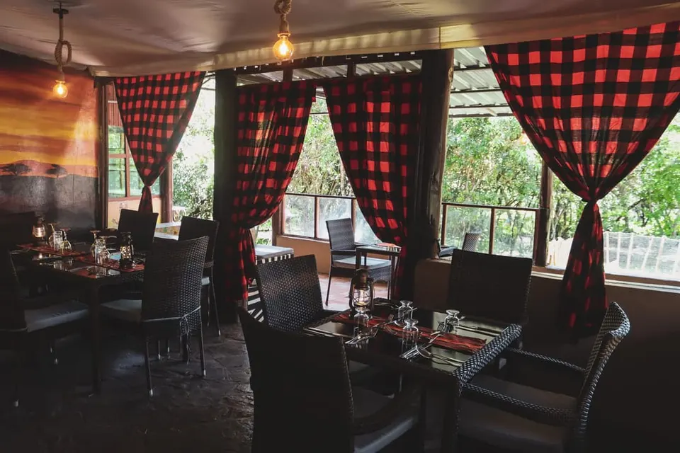 Drunken Elephant Mara dining room
