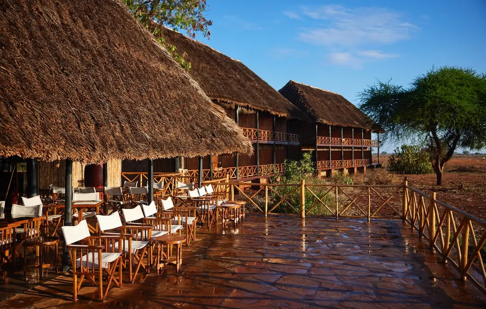 Ngutuni dining veranda