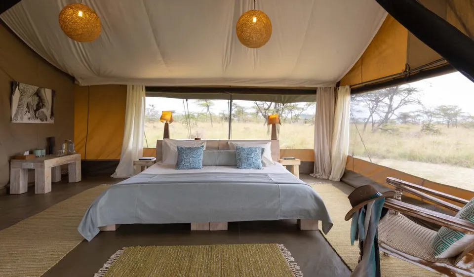 Kicheche Bush Olare double-bed tent interior