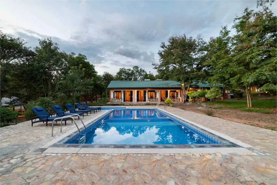 Shared swimming pool