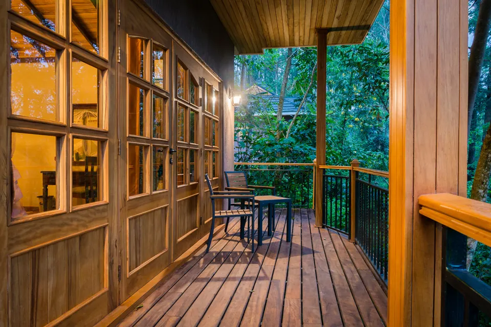 Double Cottage private deck