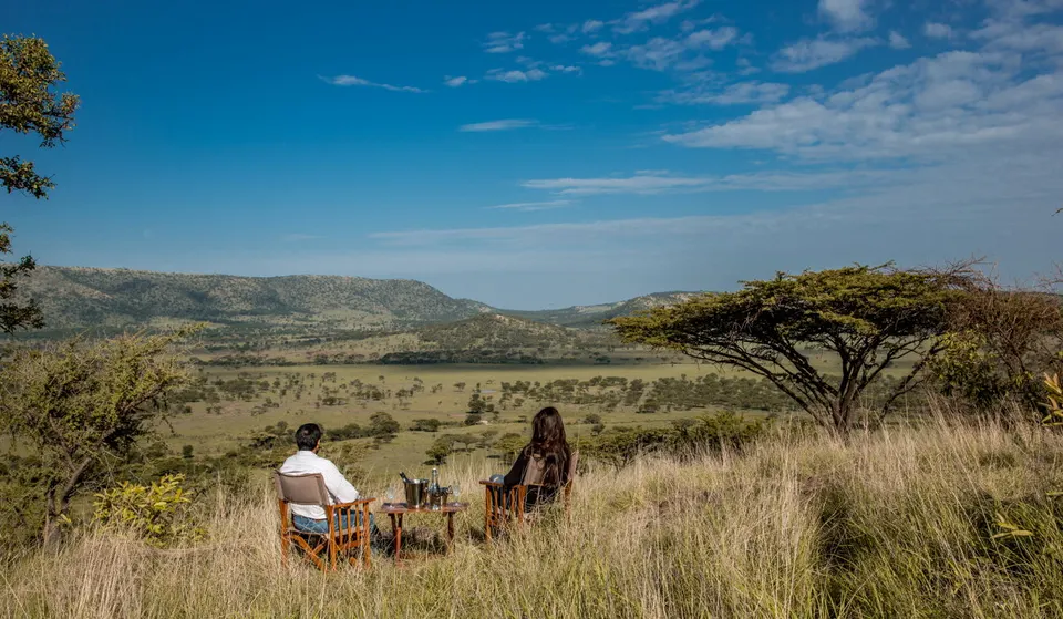 Nimali Serengeti landscape and sundowner setting