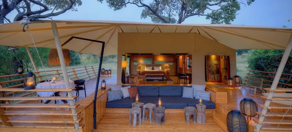 Serengeti Bushtops luxury tent and deck