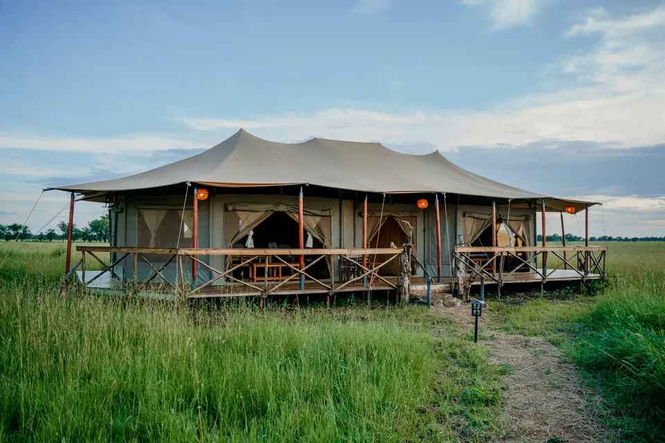 Zawadi Serengeti Camp photograph