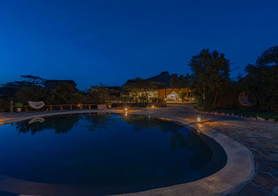 El Karama pool at dusk
