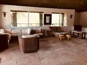 La Maison Royale shared lounge