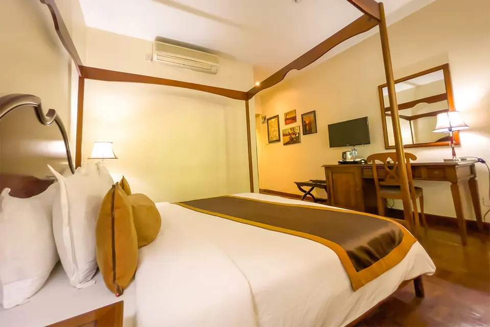 Speke Hotel Kampala photograph
